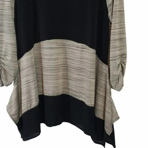 Notation L black & metallic tan tunic color block 3/4 sleeve top - Picture 3 of 6